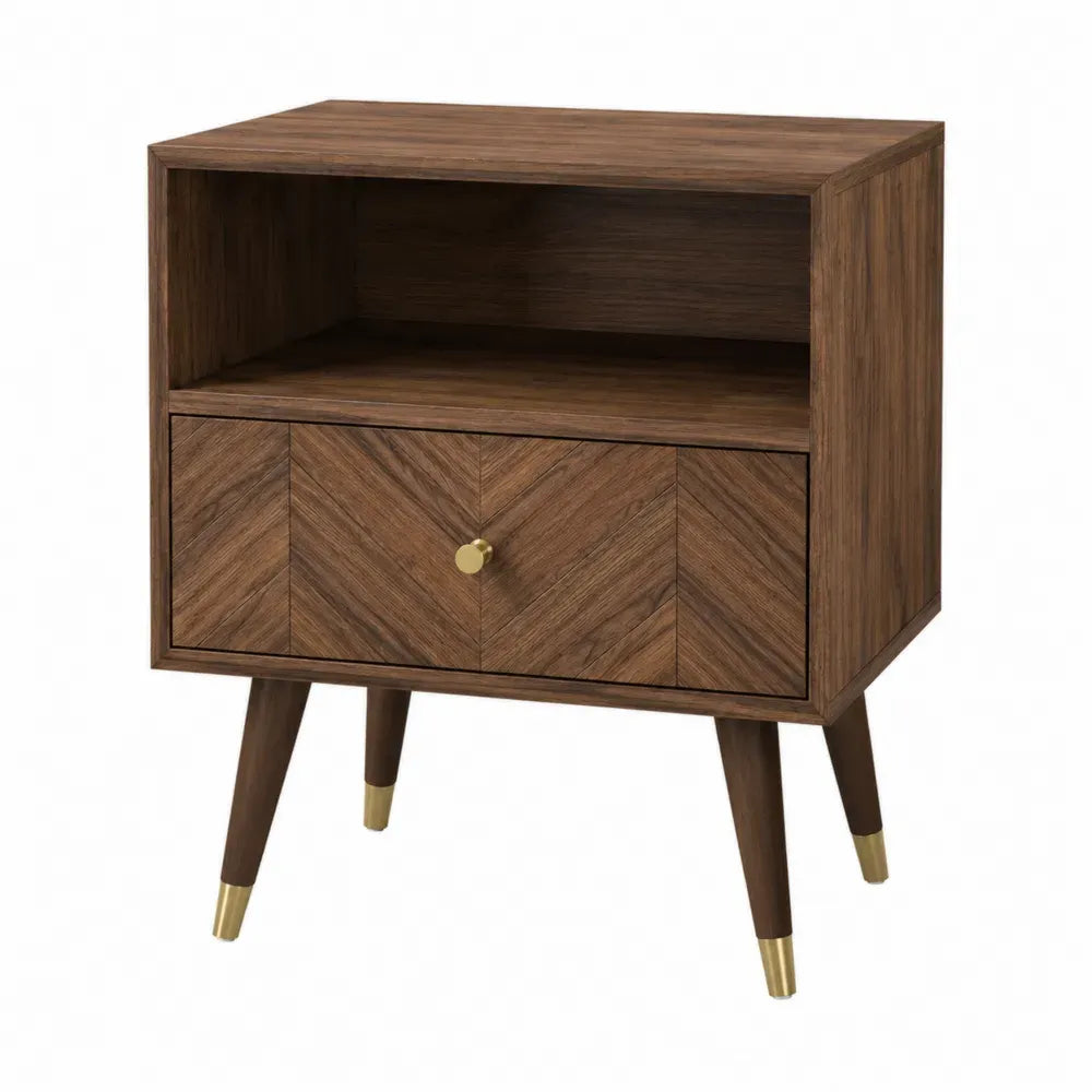 mesita de noche 45 x 40 x 55 cm madera ingeniería acabado madera nogal con cajón y estante abierto patas madera maciza detalles dorados